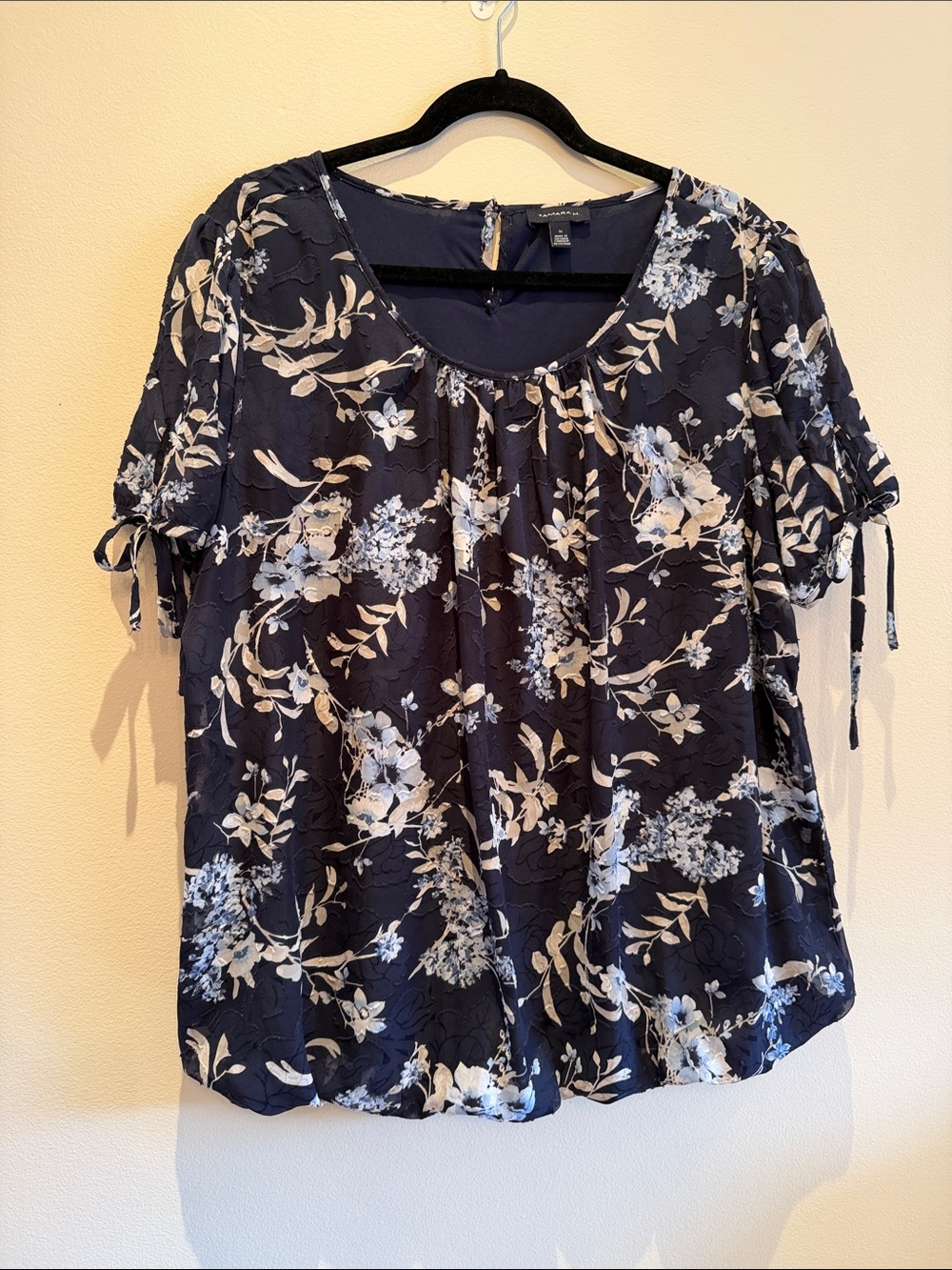 Mixed Floral Scoop Neck Top Blouse - Navy Blue - Tamara H.